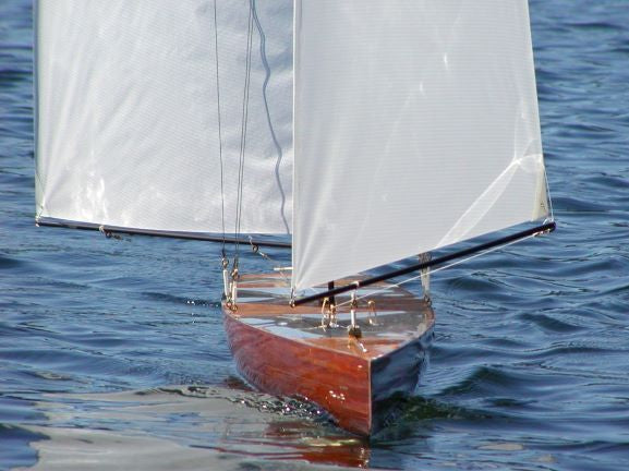 T50 Radio Controlled Racing Sloop