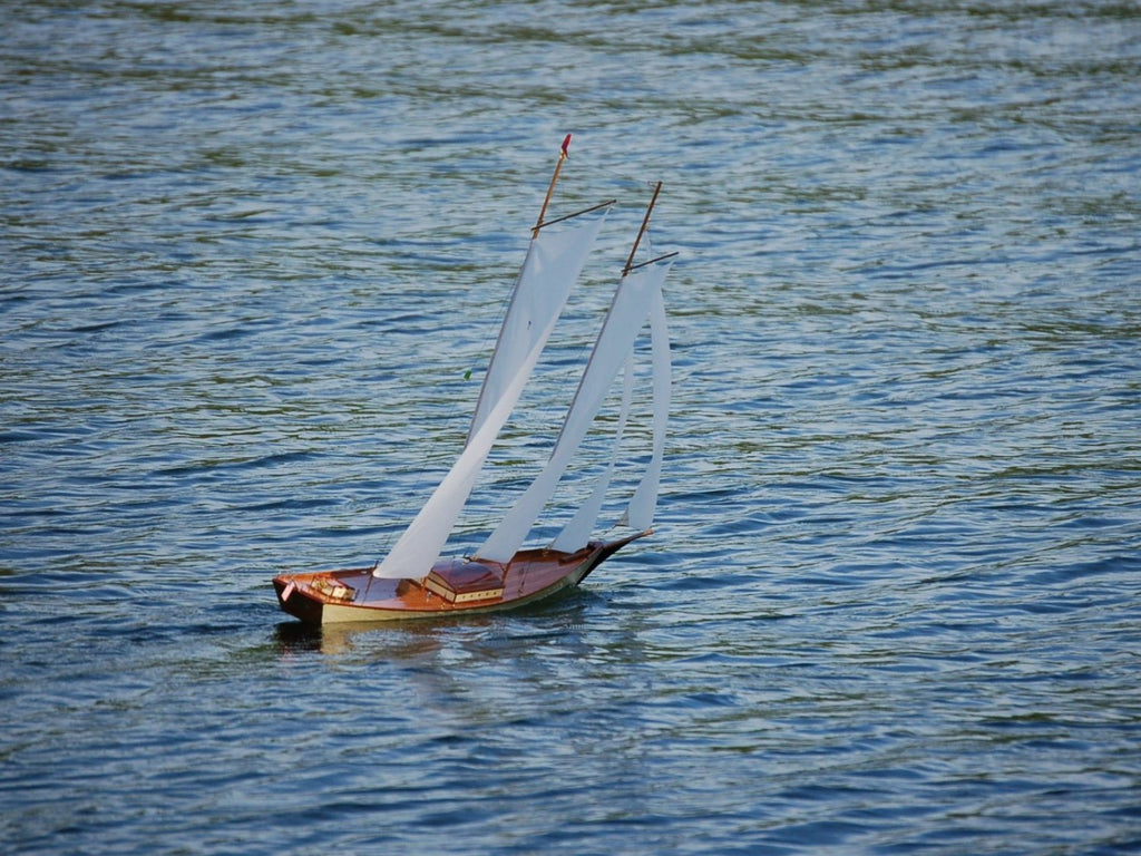 Tippecanoe-T47-wooden-rc-sailboat-schooner