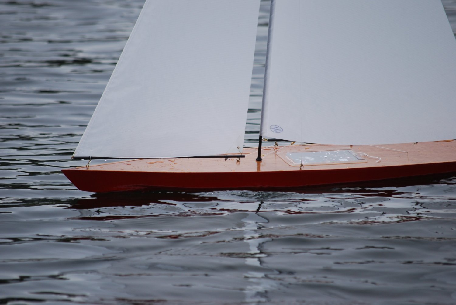 T50 Radio Controlled Racing Sloop