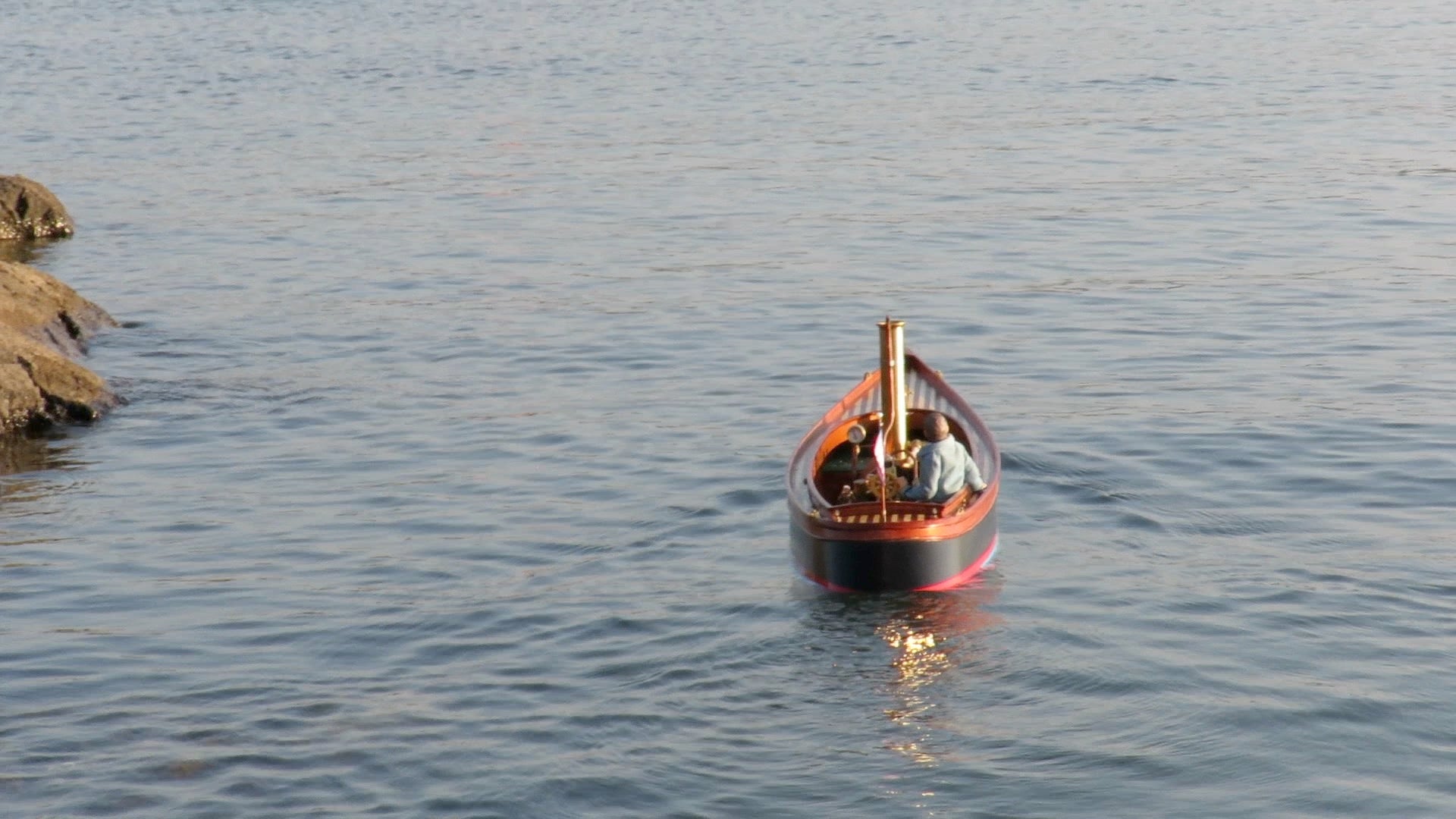 RC Boat: Stormy 45 Steam or Electric