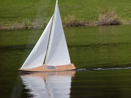 Wooden Model Sailboat: Tippecanoe Boats T27 RC Sailboat - Model Boat Sailing on Calm water