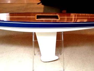 Wooden RC Sailboat Stand: T37 Model Sailboat on Table Stand